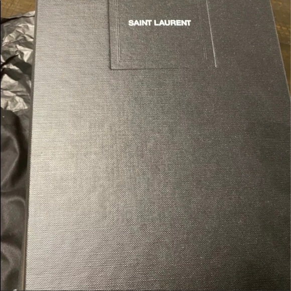 100% authentic YSL SLIDES authenticated w/certificate - Picture 8 of 10